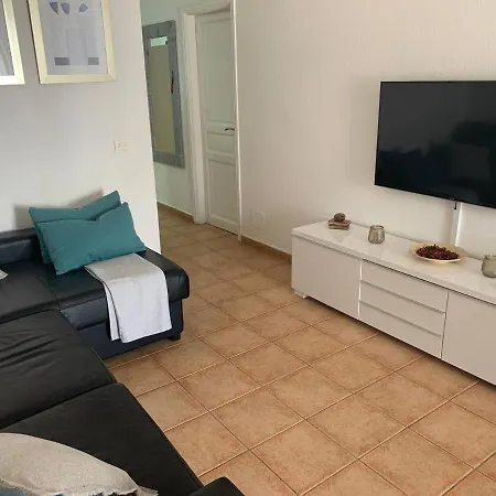 Lägenhet La Mar 2 Bed 2 Bath In Sought After Position Free Wifi