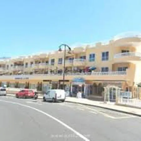 La Mar 2 Bed 2 Bath In Sought After Position Free Wifi شقة *